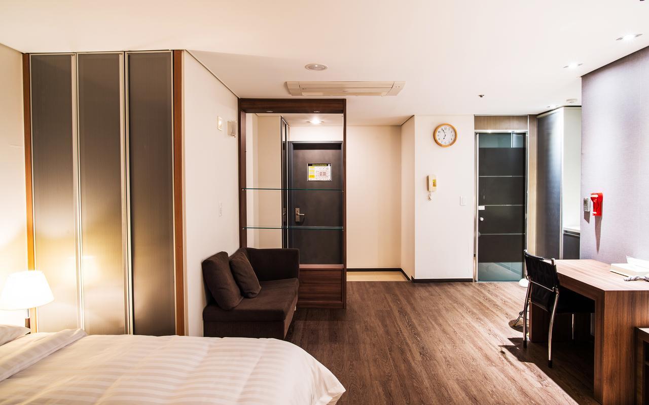 Hotel Arinus Shinchon 서울특별시 외부 사진