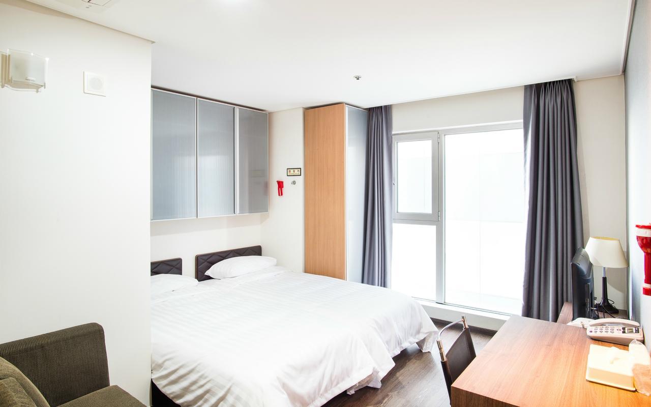 Hotel Arinus Shinchon 서울특별시 외부 사진